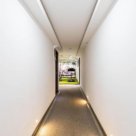 Hotel Velero San Antonio  エクステリア 写真