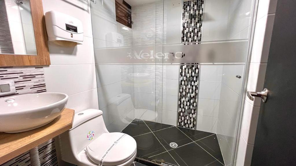 Hotel Velero San Antonio  エクステリア 写真